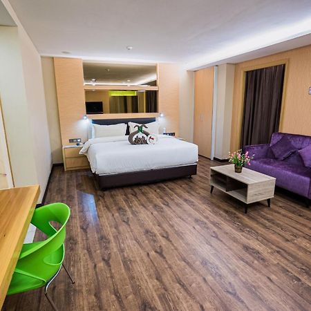 Jc Mark Hotel Bintulu Bagian luar foto