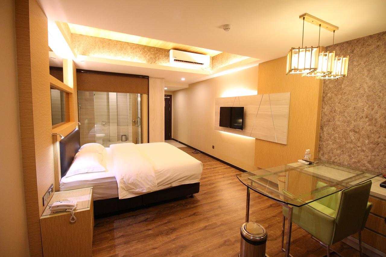 Jc Mark Hotel Bintulu Bagian luar foto
