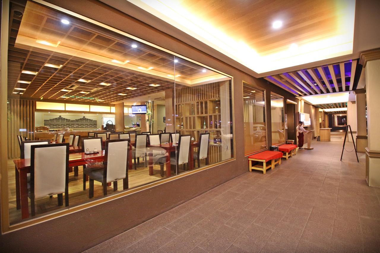 Jc Mark Hotel Bintulu Bagian luar foto